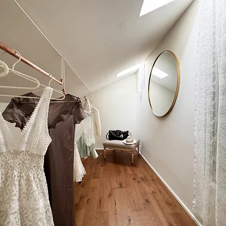 Carmen Garden Oda ve Kahvaltı 3*