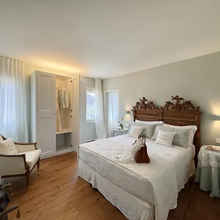 Carmen Garden Bed & Breakfast 4*